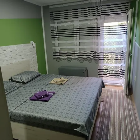 Διαμέρισμα Stan Na Dan Αλέξινατς