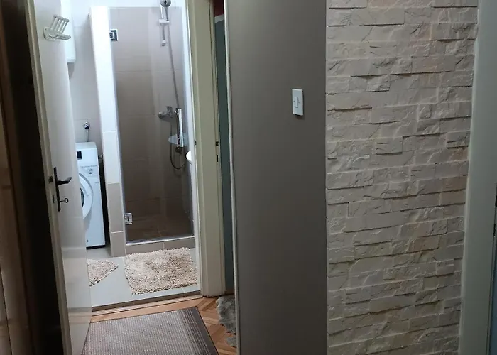 Stan Na Dan 아파트 *