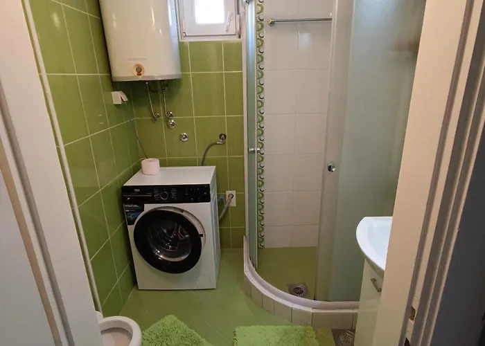 Stan Na Dan 알렉시나츠